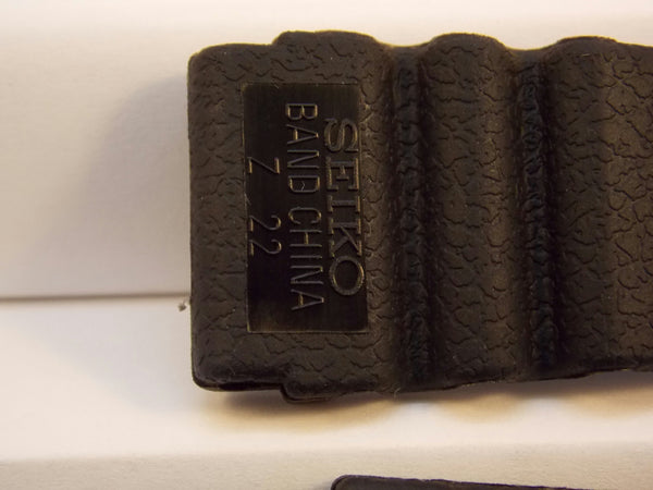 Seiko WatchBand SKX173 Divers 22mm Resin Strap. Diver watchband.Two-Piece Strap.