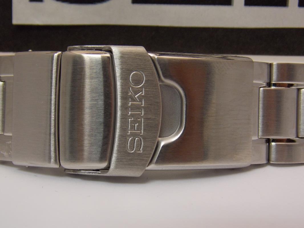 Seiko WatchBand SRPA21 Bracelet Silver Tone Steel w/Push Button Safe Clasp.22mm