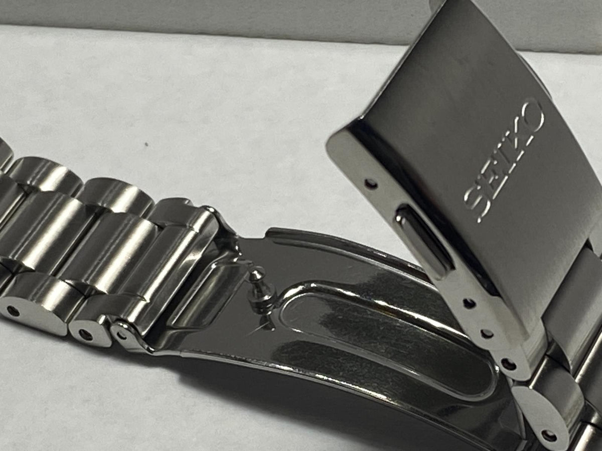 Seiko Original Watchband/Bracelet for Mod SRPK87.Solid Steel Links. Silver Color