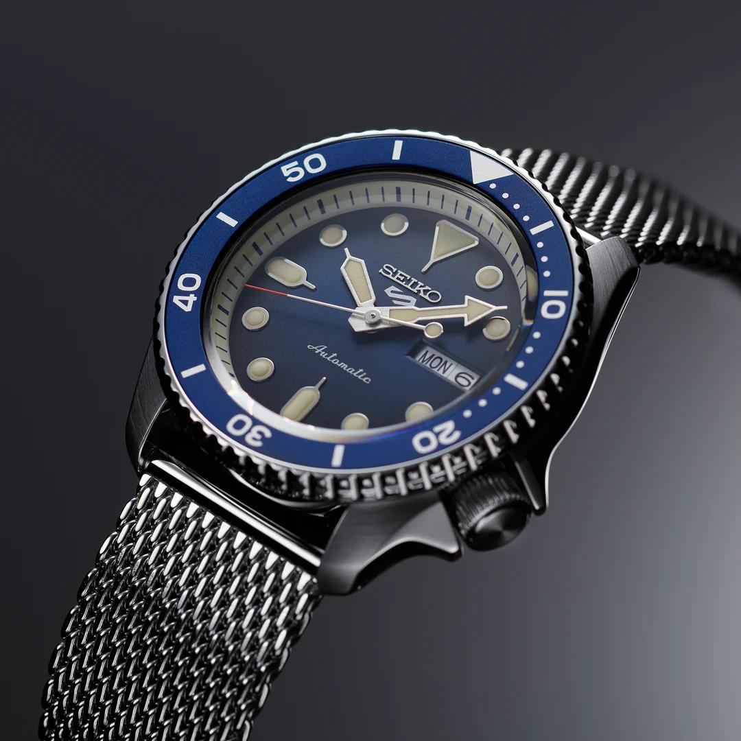 Seiko Original Watchband/Bracelet SRPD71.22mm Solid Steel Mesh. Clip Buckle.