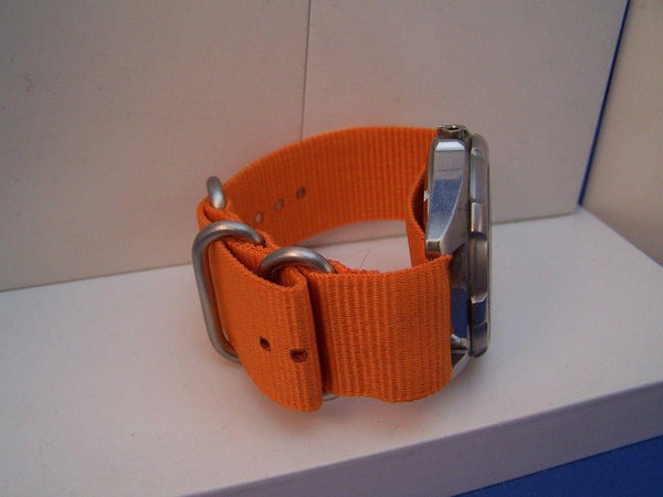 Best 1 Piece LoopThru Nylon  w/SteelHdwr 24mm Orng