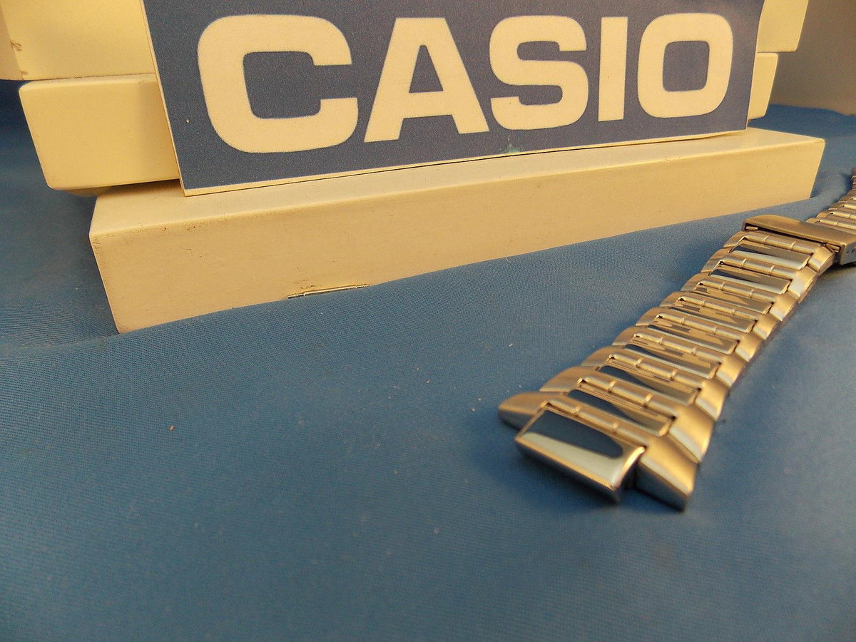 Casio watchband AMW-700 D Bracelet. Fishing Gear. All Steel Silver Color