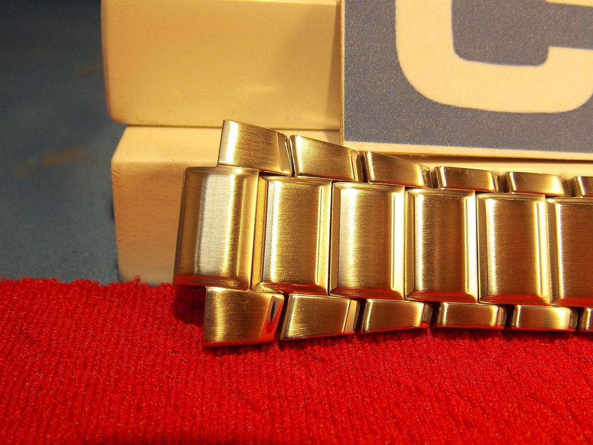 Casio Watchband EFA-131 D. All Steel Edifice Bracelet Silver Color