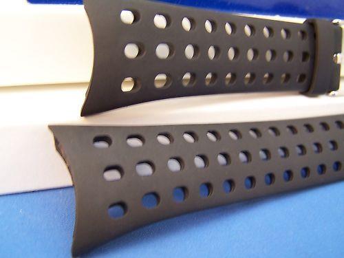 Suunto watchband M5. Man's Black Resin. w/Attach Pins. Watchband.