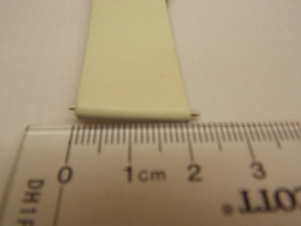 Name Brand High Quality Watchband 20mm Cream/Bone/Creme Leather  w/Pins
