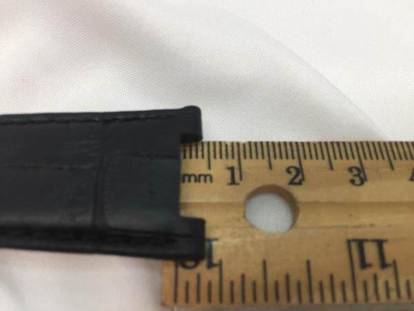 Seiko Original WatchBand SSC285. LOCX B 13. 24mm, 13mm Center Cut Black Leather