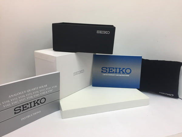 Seiko SUR325 Military Style w/Black Silicone & Green Mesh Strap.Luminous Hands.