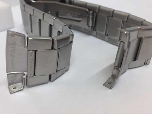 Casio Watchband WVQ-M410 Bracelet Steel Silver Color Waveceptor Multi Band 6