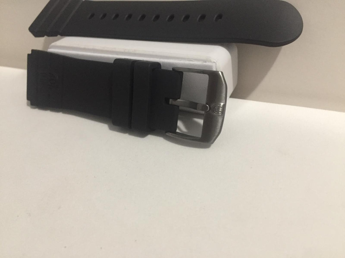 Luminox Band/Strap Rubber Navy Seals FP3000 22mm Black Rubber Gun Metal Buckle