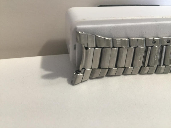 Casio Watch Band EF-106 D Bracelet W/Attaching Pins.All Steel Edifice Watchband