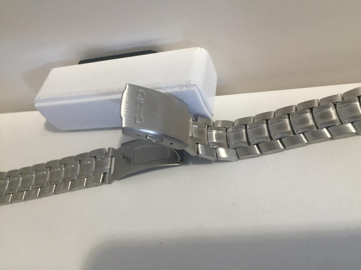 Casio Watchband EF-106 D Bracelet W/Attaching Pins.All Steel Edifice Watchband