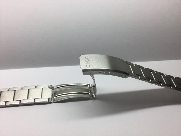 Casio Watchband Bracelet DBC-32. 22mm at Attachment, 25mm at Shoulder. All Steel