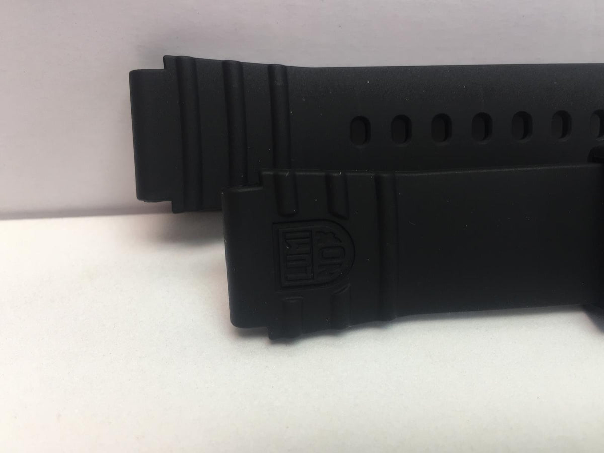 Luminox Band/Strap Black Rubber Navy Seals 0301 19mm Wide. Black Logo Buckle