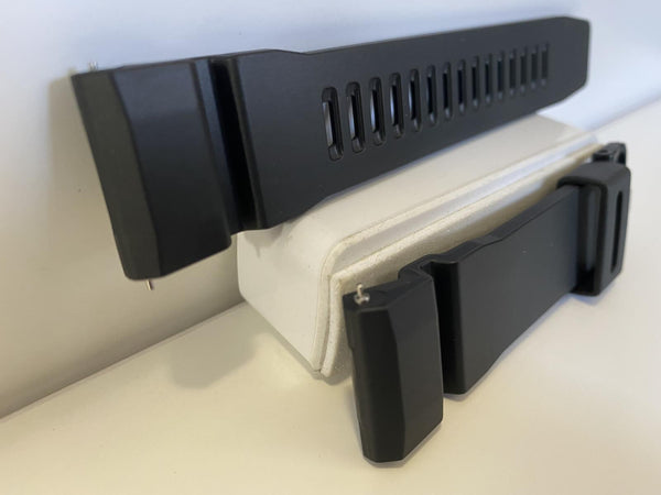 Casio Watchband GA-2200 Original All Black Resin G-Shock Strap With Attach Pins