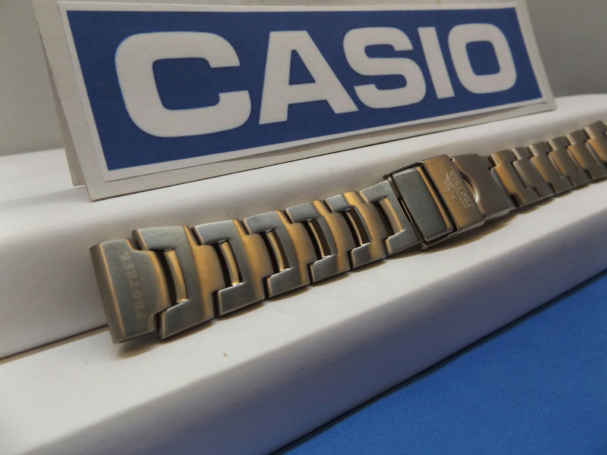 Casio watchband PAW-1100 T Titanium w/ End Lugs and Spring Bars. Bracelet
