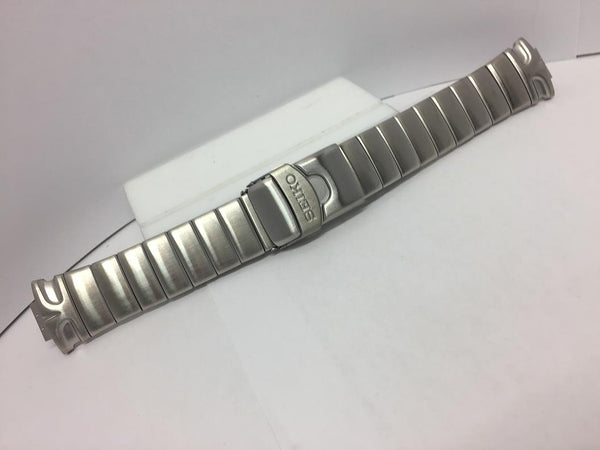 Seiko Bracelet for SMA033 Kinetic Auto Relay.Stainless Steel.Silver Color.