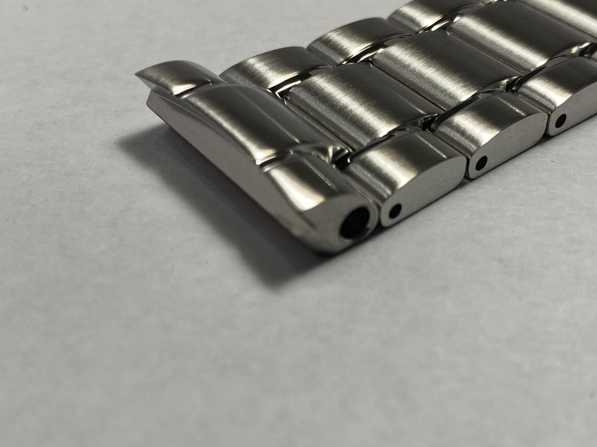 Seiko Original Watchband/Bracelet SRPE99.Solid Steel w/Logo Push Button Buckle.