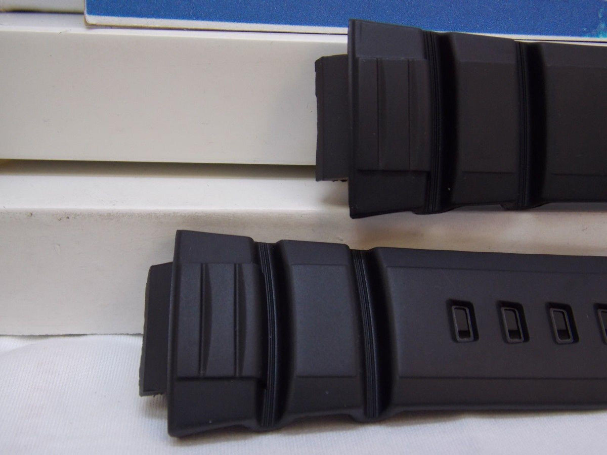Casio Watchband WS-220,W-S220,HDDS-100,MCW-100 Black Resin Watchband / Strap.