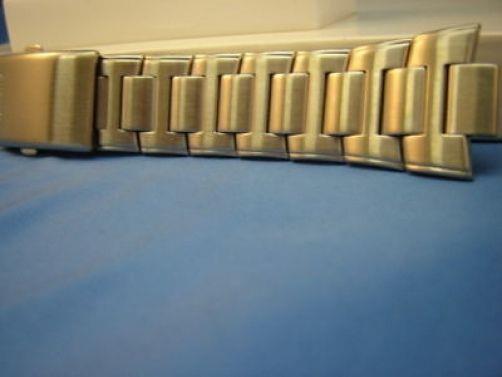 Casio Watchband AMW-320 RD-1. Bracelet 22mm w/ Push Button Deployment Buckle