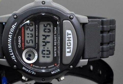 Casio Watchband W-87 With Attaching Pins. Fits Most Any Man's 19mm Wide Watch