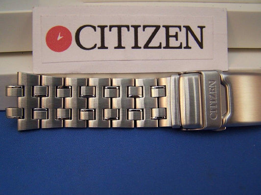 Citizen watchband Caliber 2100 Mod# AV0031 -59a Stainless Solid Linked Bracelet
