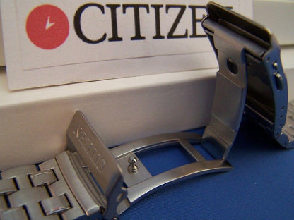 Citizen watchband Caliber 2100 Mod# AV0031 -59a Stainless Solid Linked Bracelet