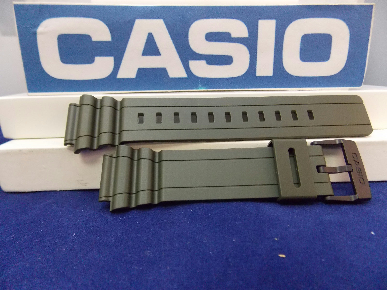 Casio watchband MRW-S300 H-3BV Miltary Green Rubber . Watchband