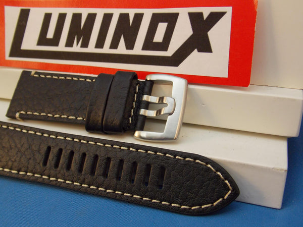 Luminox WatchBand Series 1860 Black Strap. Leather/White Stitching. 26mm