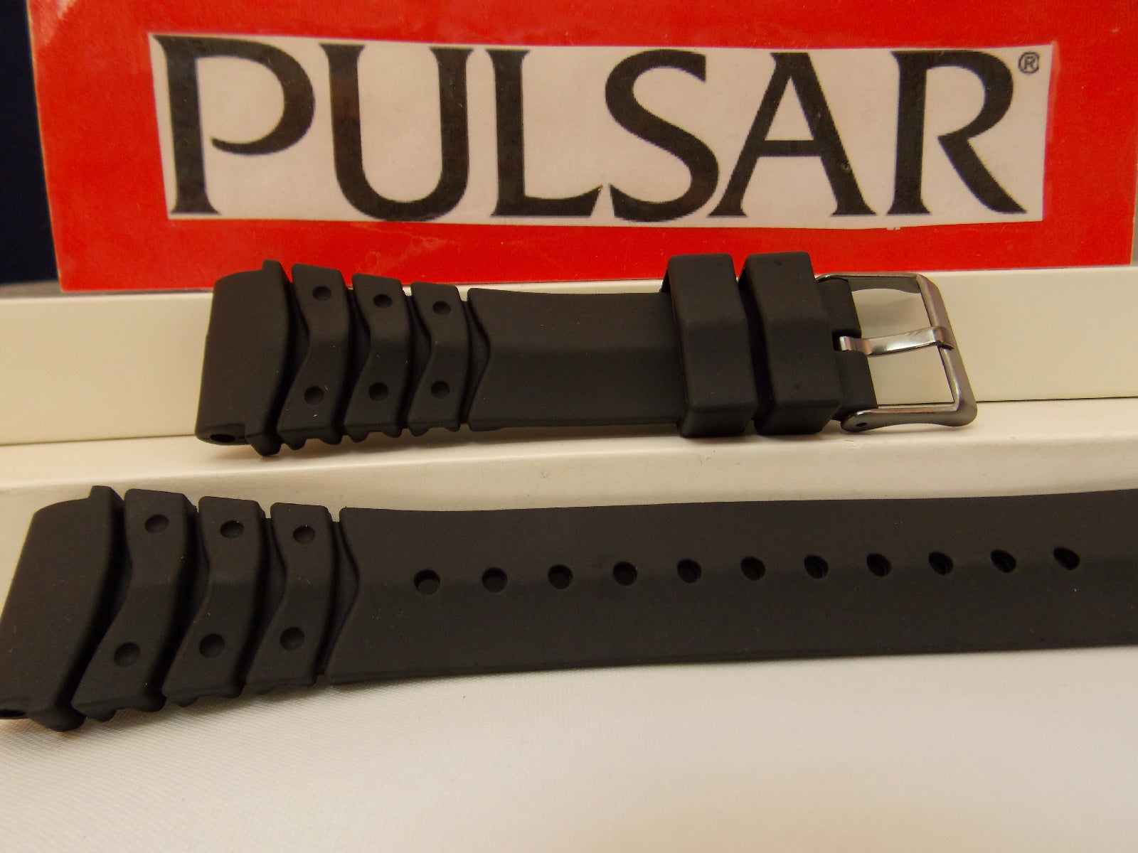 Pulsar watchband PW3003 20mm Black Resin Divers Style . Watchband.