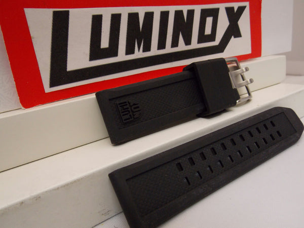 Luminox Watchband 7050. 20mm Wide Black Rubber Strap. Thick, Durable and Soft