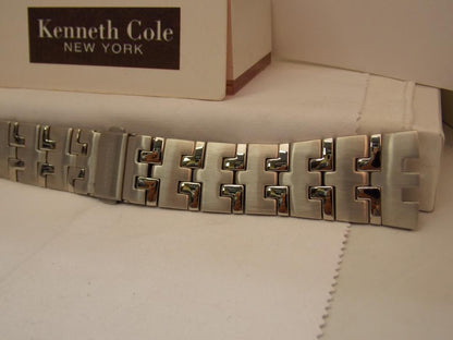 Kenneth Cole watchband KC3368 Bracelet Steel Silver Color. Watchband W/Pins