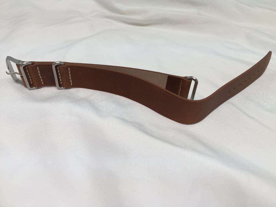 Wenger watchband 22mm Brown One Piece Wrap Around Leather  for 01.1041.13
