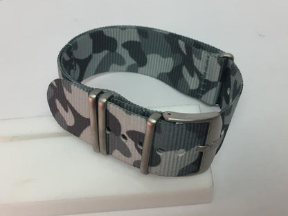 Luminox Watchband 3507 Camouflage 23mm Wide One Piece Loop Thru Webbing .