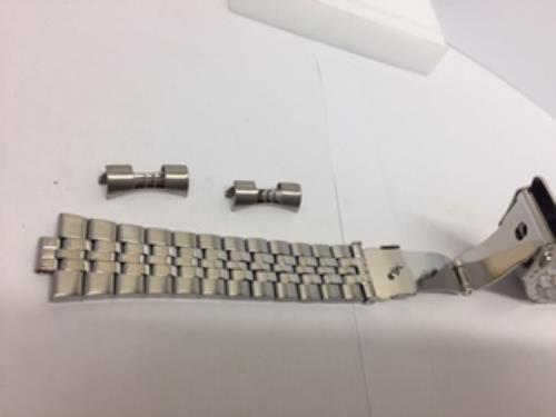 Casio watchband MTP-VD01 D. Original Stainless Steel 22mm Bracelet