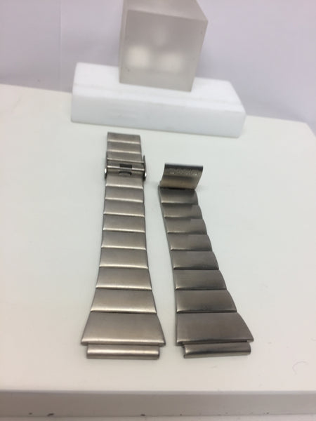 Casio Original WatchBand/Bracelet Unknown Model 20mm Attach Point. S-701DG