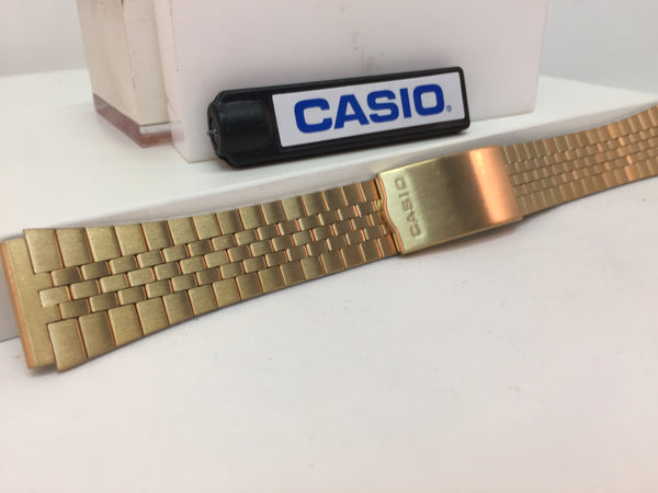 Casio Original WatchBand/Bracelet Number B-738N. Unknown Model 19mm Gold Tone