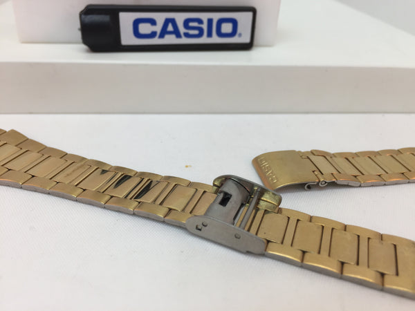 Casio Original Watchband/Bracelet Number S-564L. Unknown Model. 19mm Gold Tone