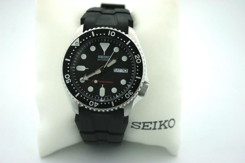 Seiko Watchband SKX6309 22mm X 27mm Black Rubber Divers Style  Steel Buckle