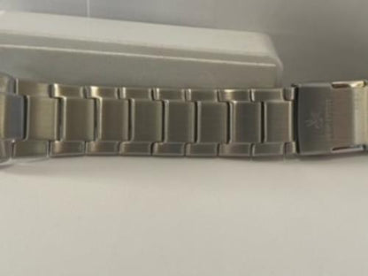 Casio Watchband WVA-M640, WVA-M650, WVQ-M410 Bracelet. WaveCeptor Multi Band 5.